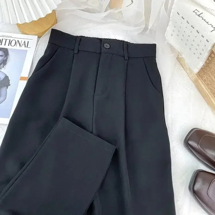 Calça Cenoura Alfaiataria