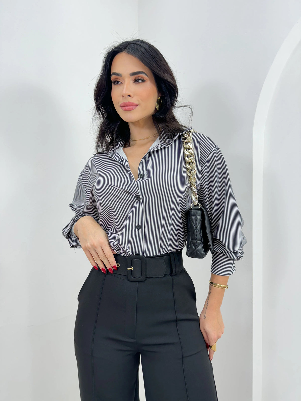 Camisa Social Risca de Giz Preto